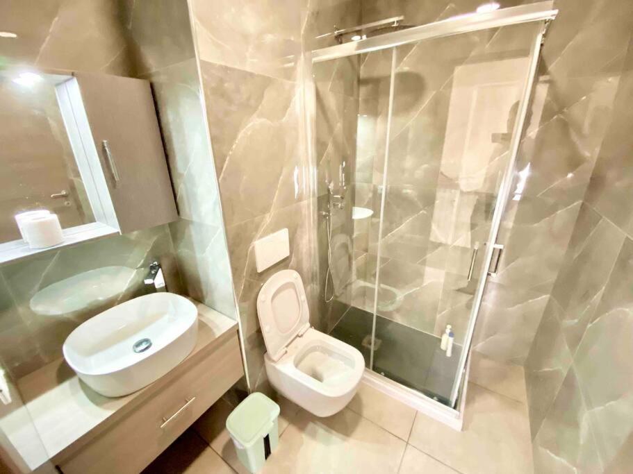 12 Minuti Dal Duomometro+10 Posti Letto * Milano